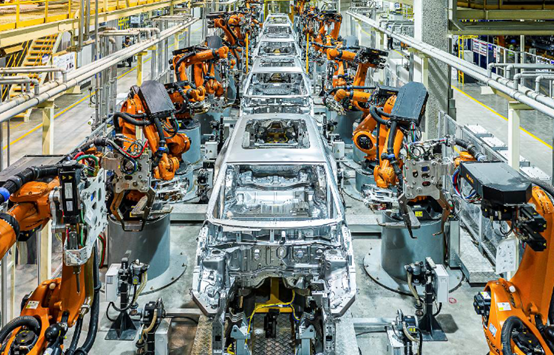 汽车产品的价值主张向个性化,定制化方向发展,要求制造业务要从大规模